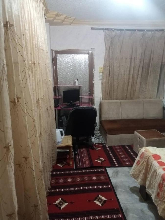 Guest House Hazem Al Azraq ash Shamālī Dış mekan fotoğraf
